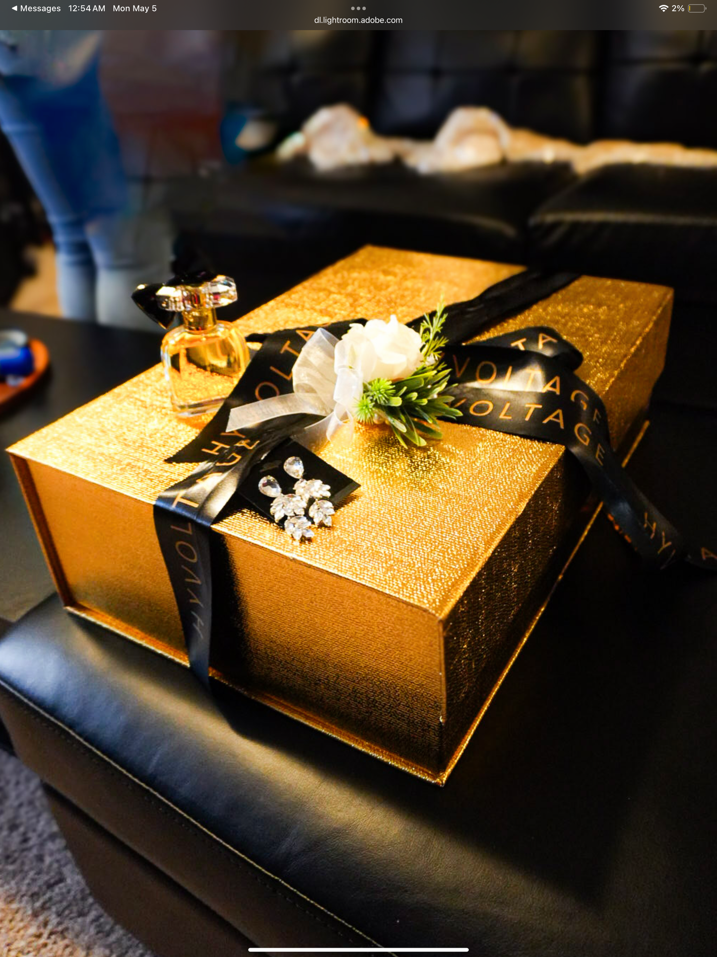 Luxury Gift Wrapping & Presentation